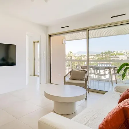 Piscine, Mer & Confort Absolu Apartman *